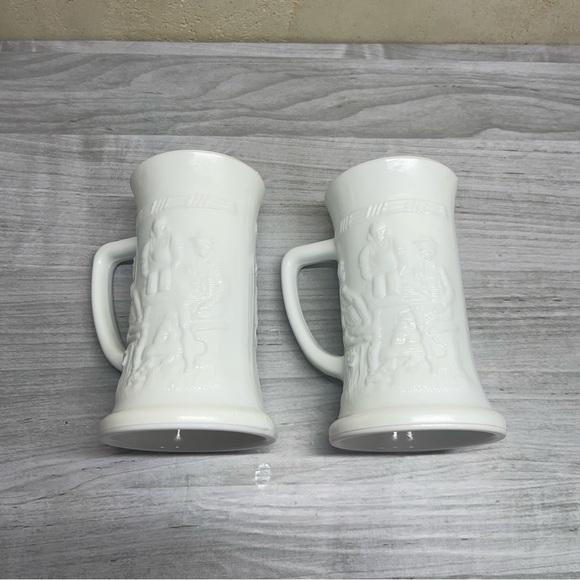 Tiara Exclusive White Milk Glass Mug #10575 In Box Set of 2 Vintage - Picture 8 of 14